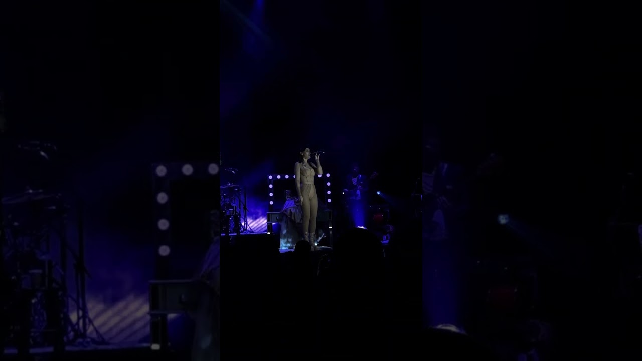Idina Menzel Defying Gravity Take Me or Leave me Tour in Meza Arizona.