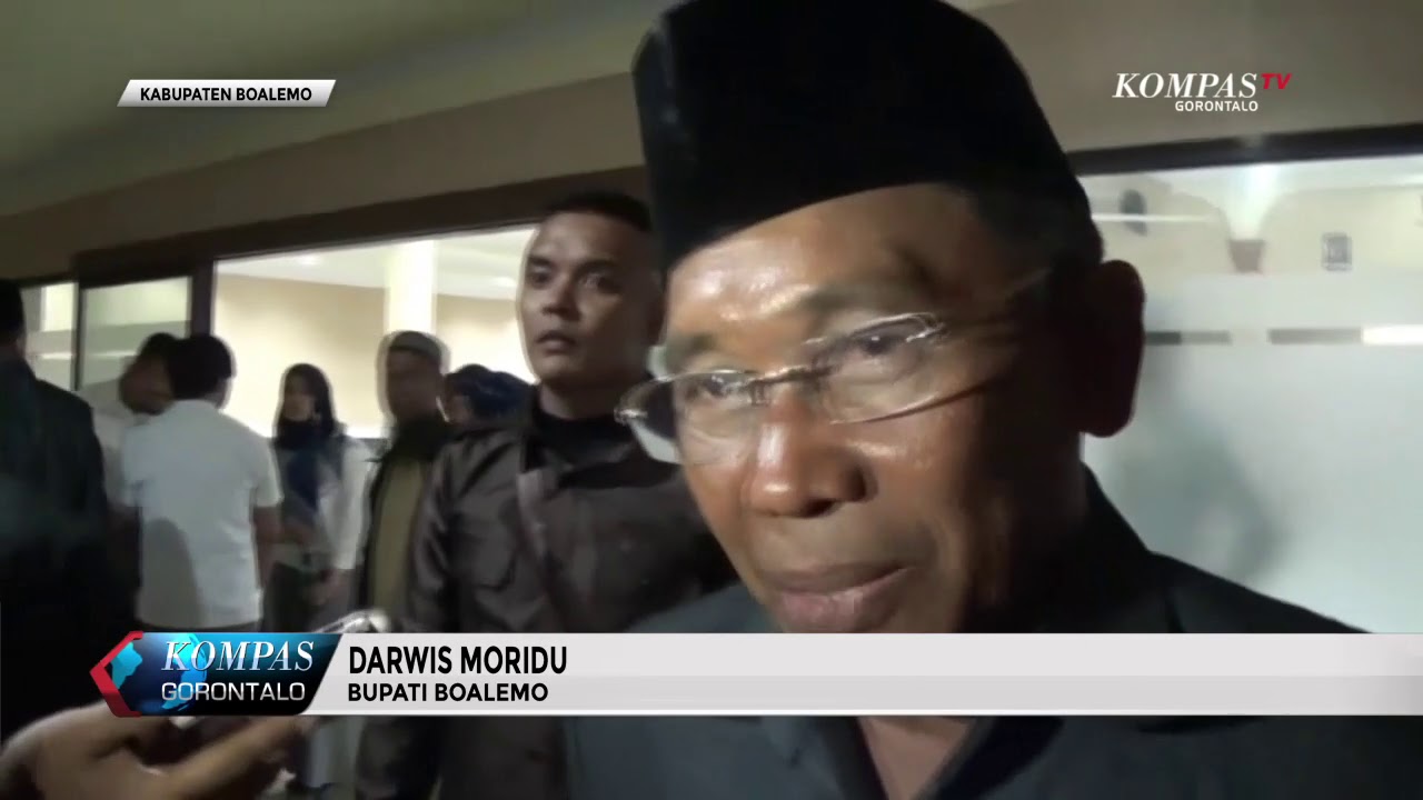 KOMPAS GORONTALO - BUPATI BOALEMO BANTAH LAKUKAN PEMBABATAN POHON MANGROV DI WISATA PANTAI RATU