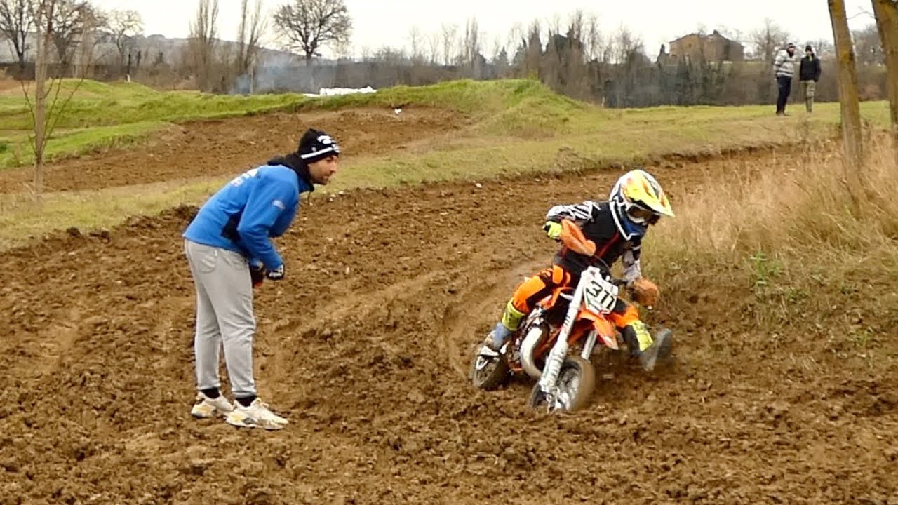 Scuola motocross-Allenamento con Filippo Pippo Bertuzzo