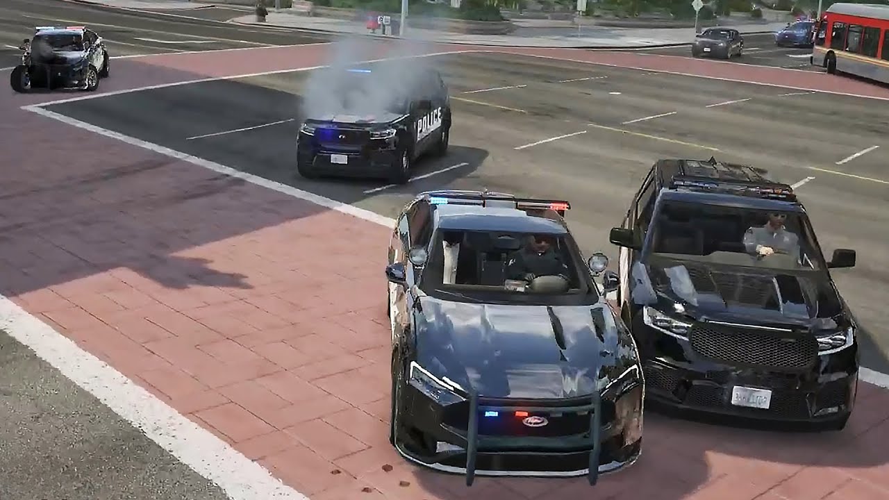 Mr. K Gets Into a Crazy Police Chase After Yoinking a Cop Car | Nopixel 4.0