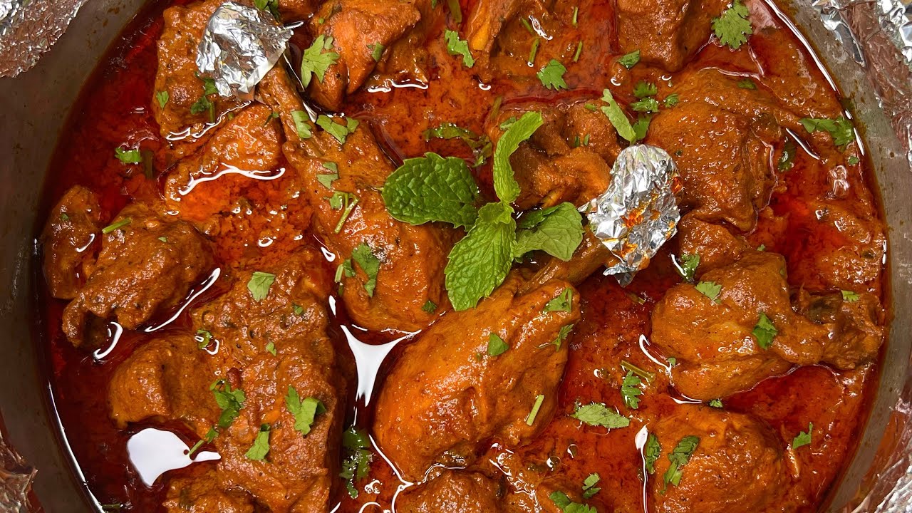 🌹Hyderabadi Famous DUM KA MURGH🌹SHADIYON WALA RED CHICKEN - IFTAR Party Special Best Recipe🌹