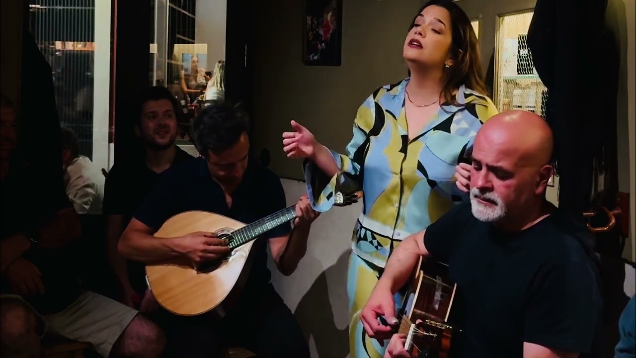 Noite de Fado | Nem às paredes confesso