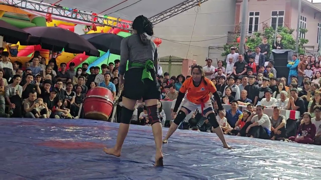 Kèo vật nữ hay nhất