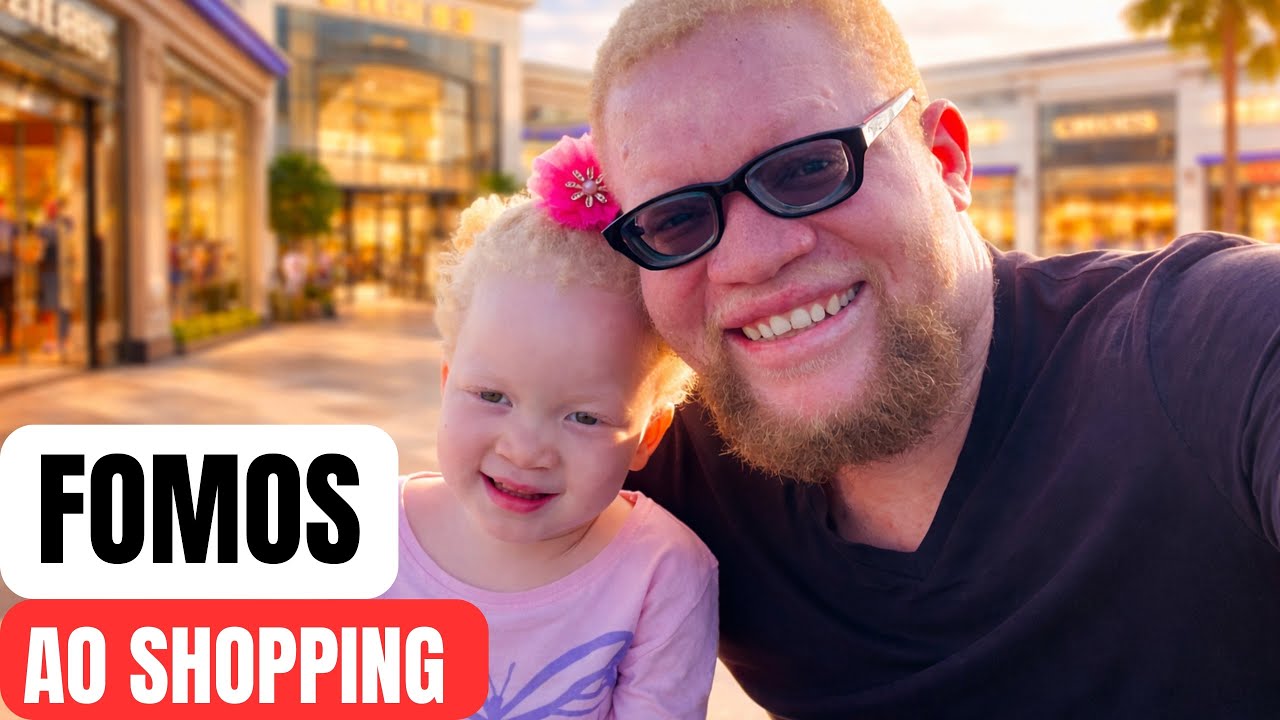 LEVEI ANICIA PARA O SHOPPING ( Ela não quis sair de lá)