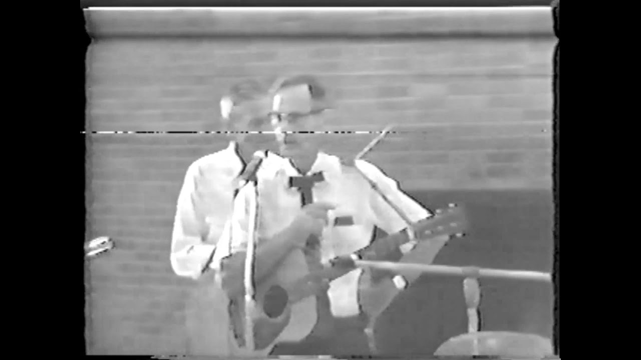 Asa Martin, Fiddlin Doc Roberts & James Roberts in concert on July 20, 1971.  Berea College.