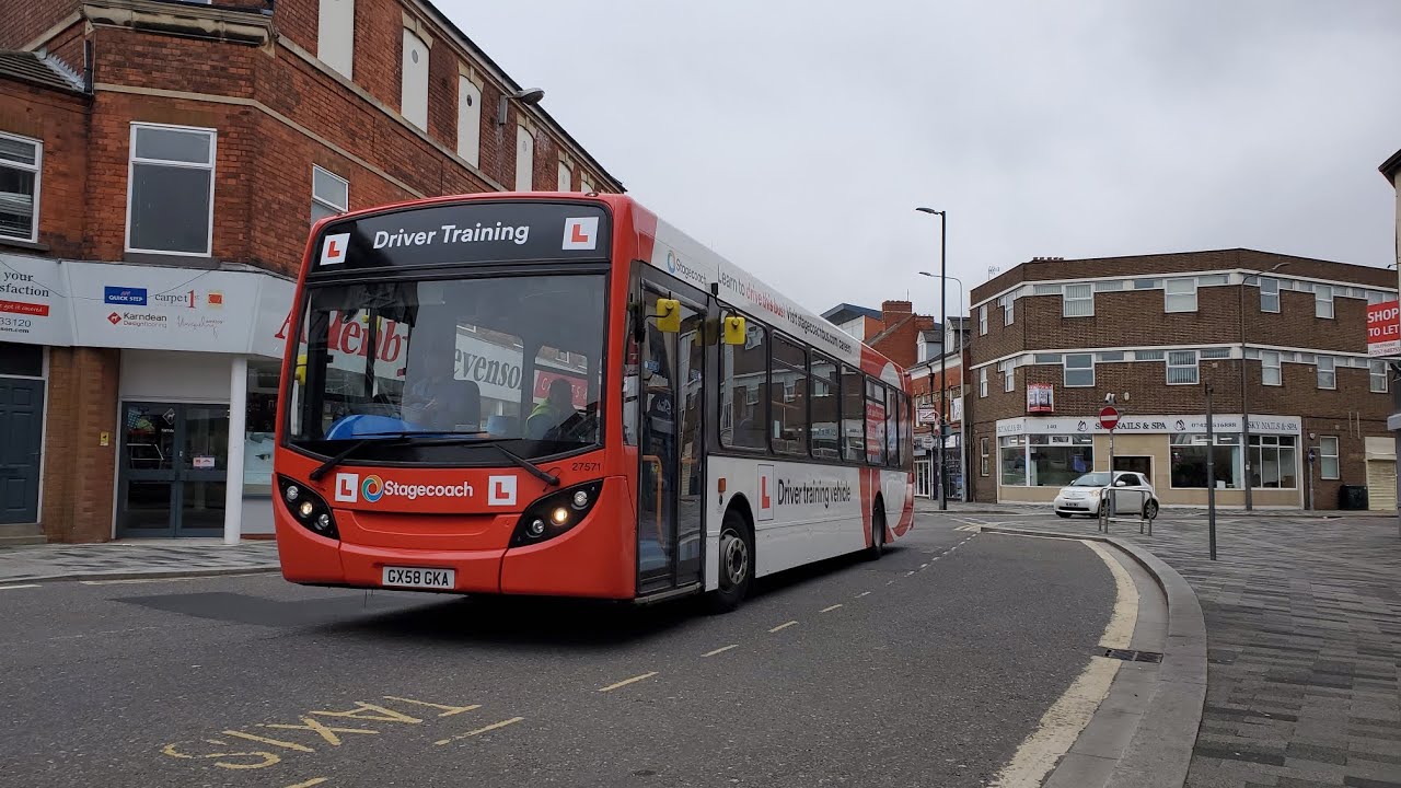Stagecoach East Midlands E300 Driver Trainer 27571 at Grimsby Riverhead Exchange (12/05/2023)