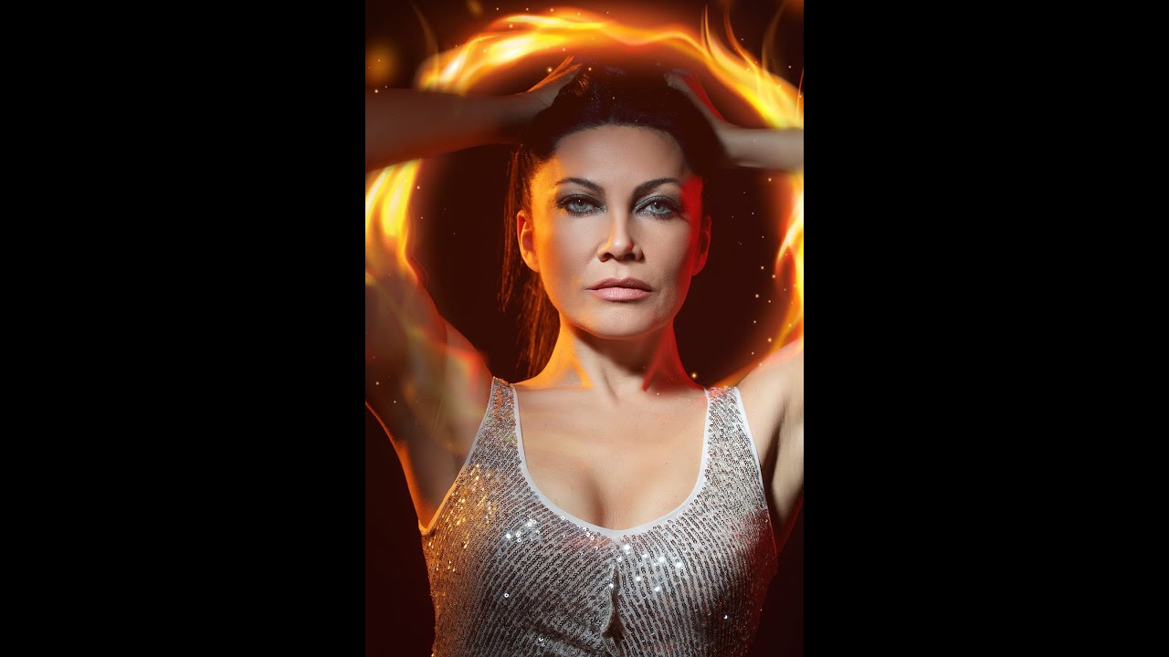 Julia Holz - Wenn man mit dem Feuer spielt (Official Video)