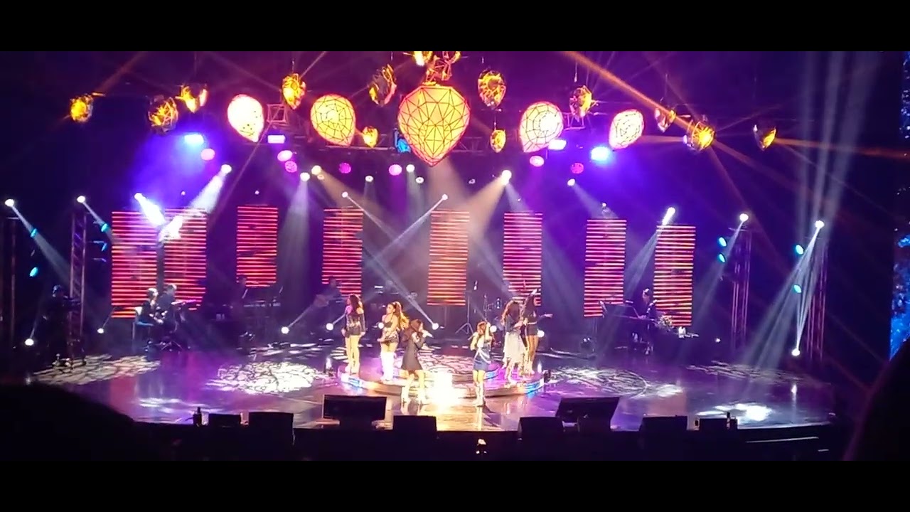 Queendom Live: Gloc9 songs