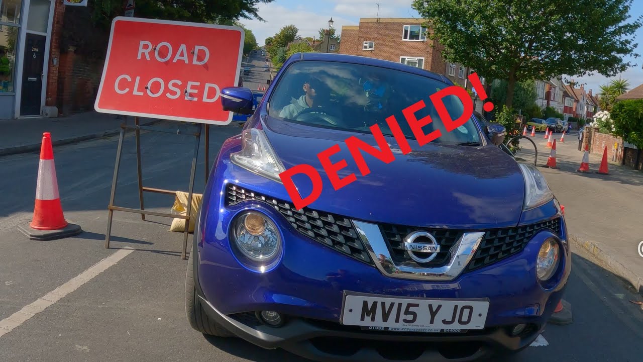 GO BACK! Lewisham Gandalf - MV15YJO