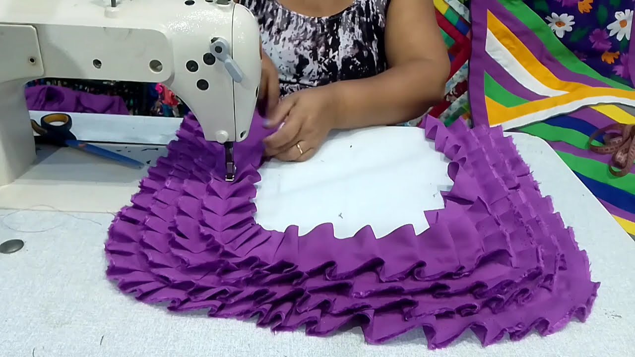 FICOU INCRÍVEL esse TAPETE REAPROVEITANDO TIRAS e RETALHOS