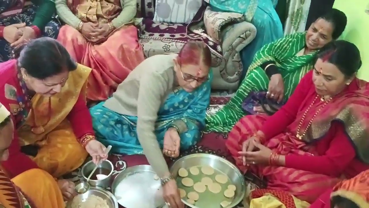 पहाडी रिति रिवाजों सुलग पथंई