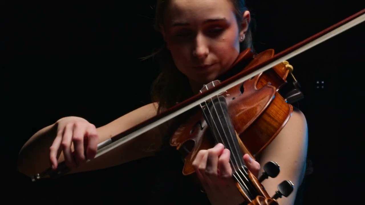 CLARKE VIOLA SONATA  ZOFIA GROBLEWSKA and ALISA ZVIEZDOVA