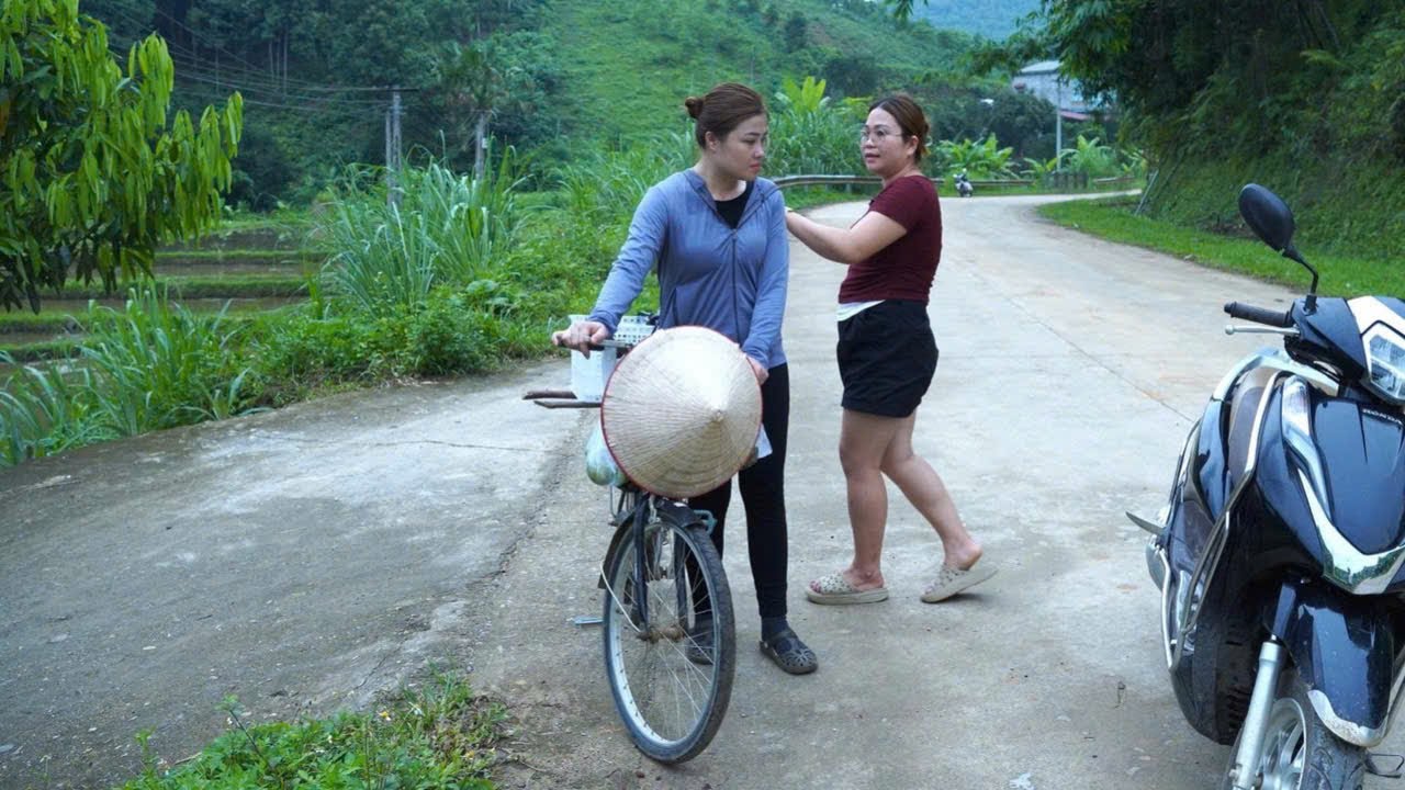 The girl and her disabled mother's lives are threatened by the appearance of a strange girl