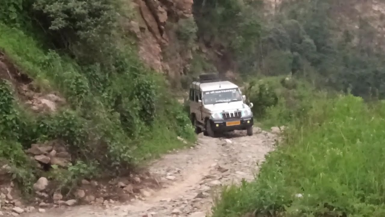 Dangerous roads of uttarakhand pahadi area and great driving skills of pahadi driver bheji