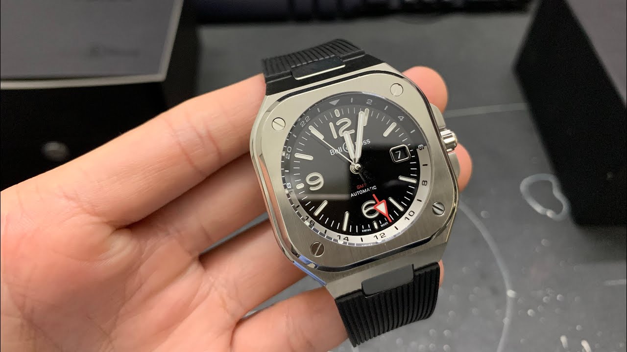 Bell & Ross 05 GMT hands on + review