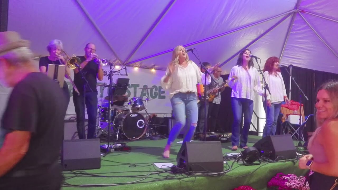 I Idolize You (Cover) - The Vonettes @ California Avocado Festival (2024)