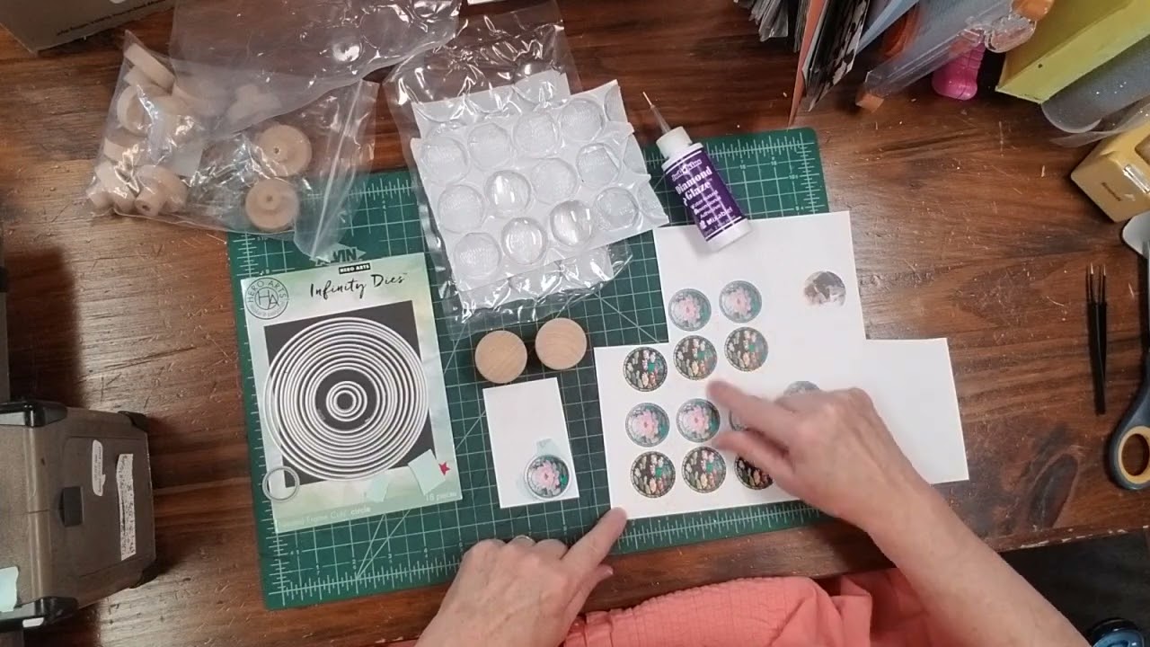 How to create custom drawer knobs