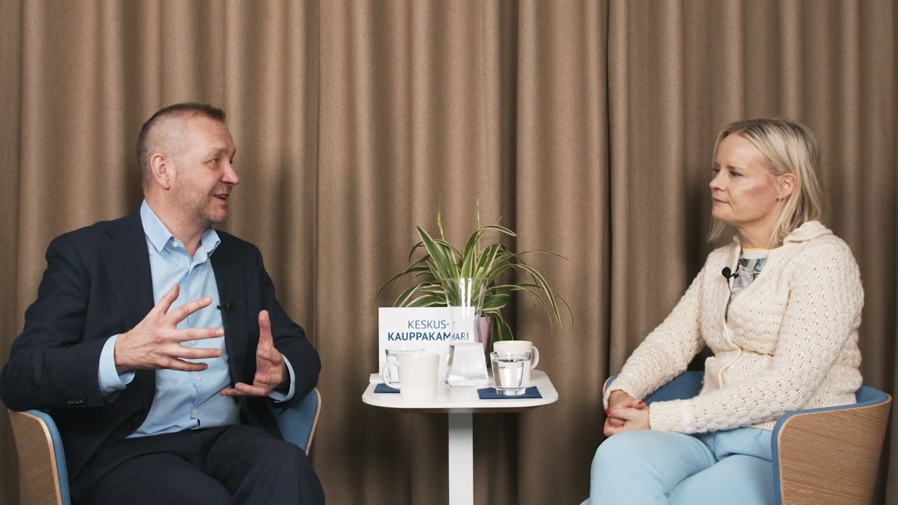 34. Valta, vastuu ja kovat päätökset – Vieraana valtiovarainministeri Riikka Purra