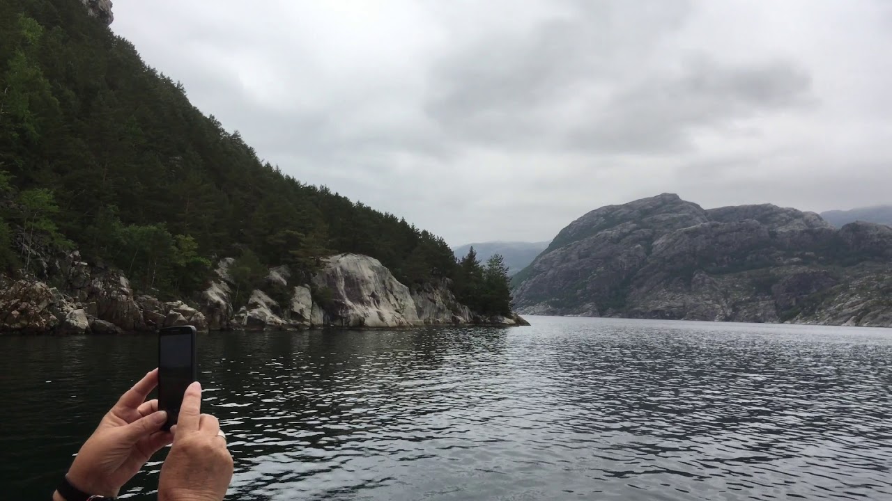 AIDAsol: Norwegen: STAVANGER: BOOTSTOUR AUF DEM LYSEFJORD