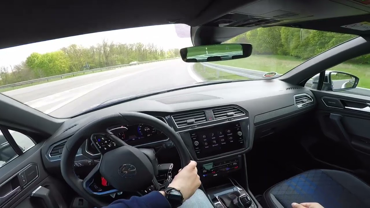 2022 Volkswagen Tiguan R 2.0 TSI 320 PS | POV Drive | Landstraße + Autobahn | AUDIANER 12