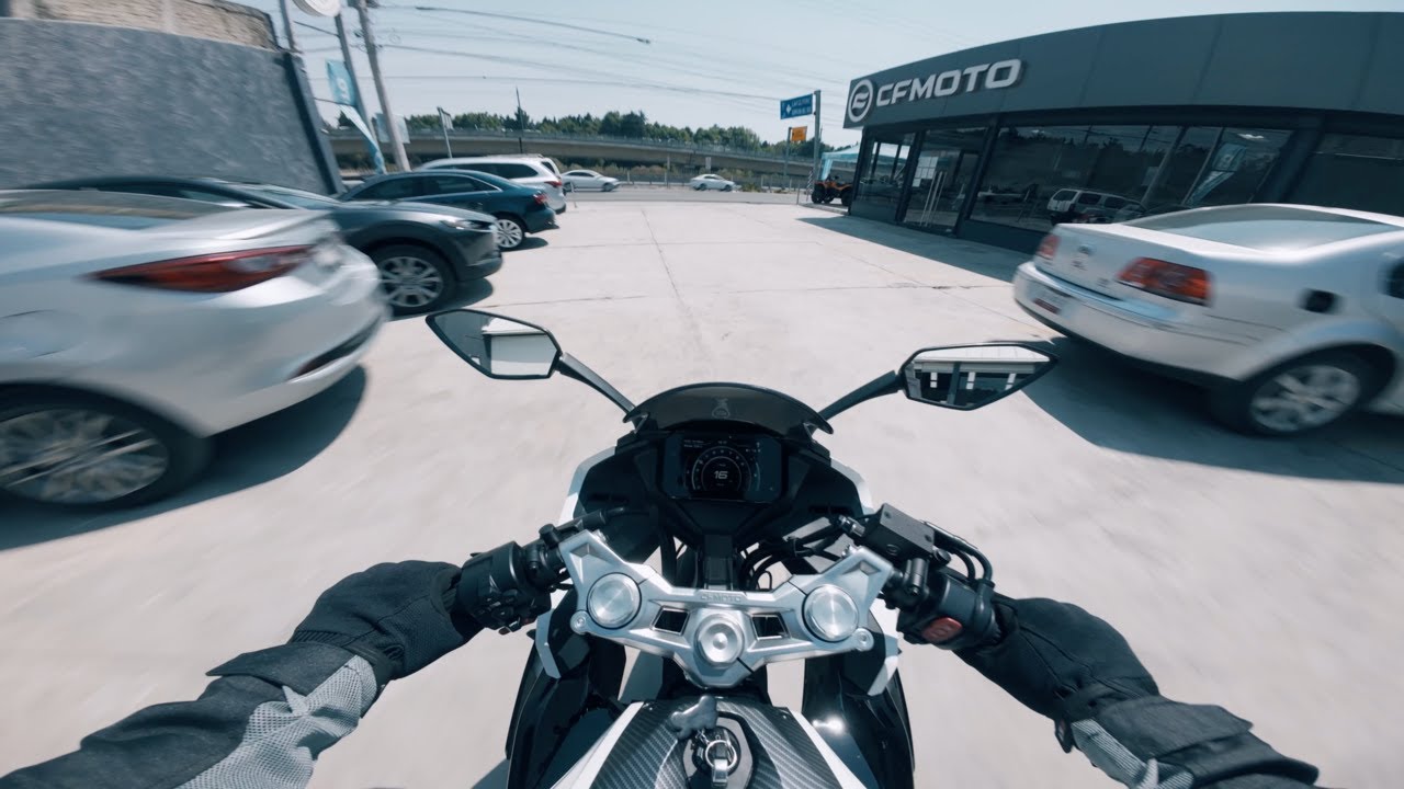 Primer servicio a la CF Moto 300-SR (actualización de ECU + servicio de 1000km)