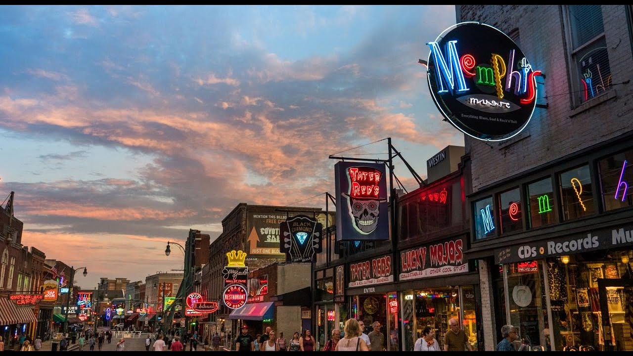 US 61 road of blues Memphis