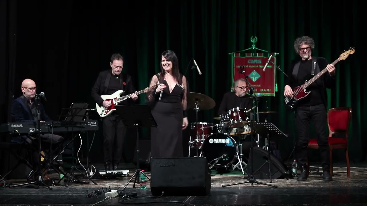 Amarsi Un Pò - Lucio Battisti (Cover) MARIO Rosini e Ines Petrucci