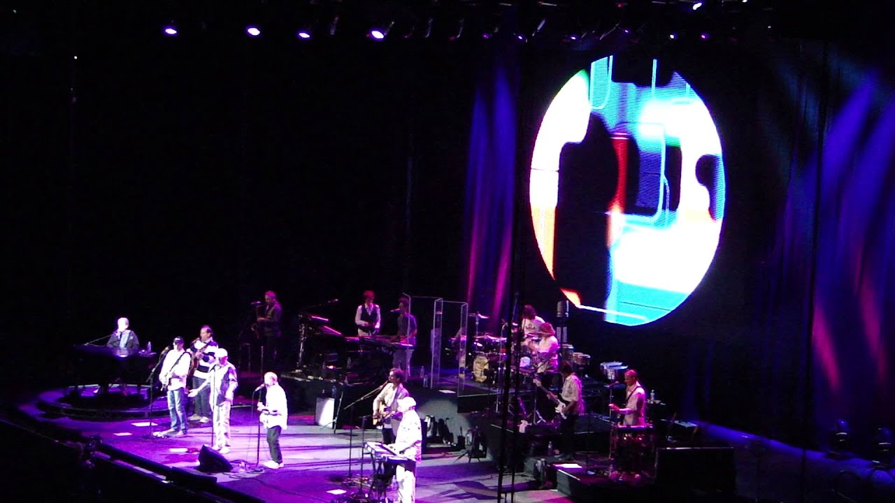 THE BEACH BOYS-COME GO WITH ME/WHY DO FOOLS FALL IN LOVE-LIVE-MELBOURNE-31/8/12