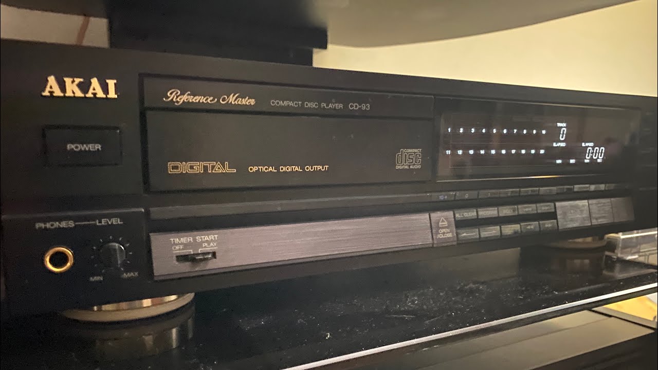 Another tank CD Player… Akai CD 93B