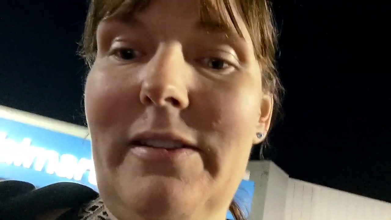 Swimming with Mom/Working Out With Gabriel/shopping