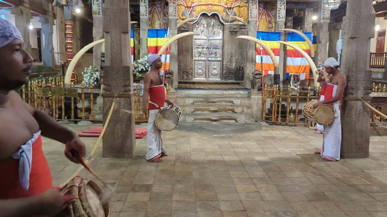 ශ්‍රි දාළදා තේවා හේවිසි | sri dalada thewa hewisi hada | Sri Lanka Kandy Traditional Drumming