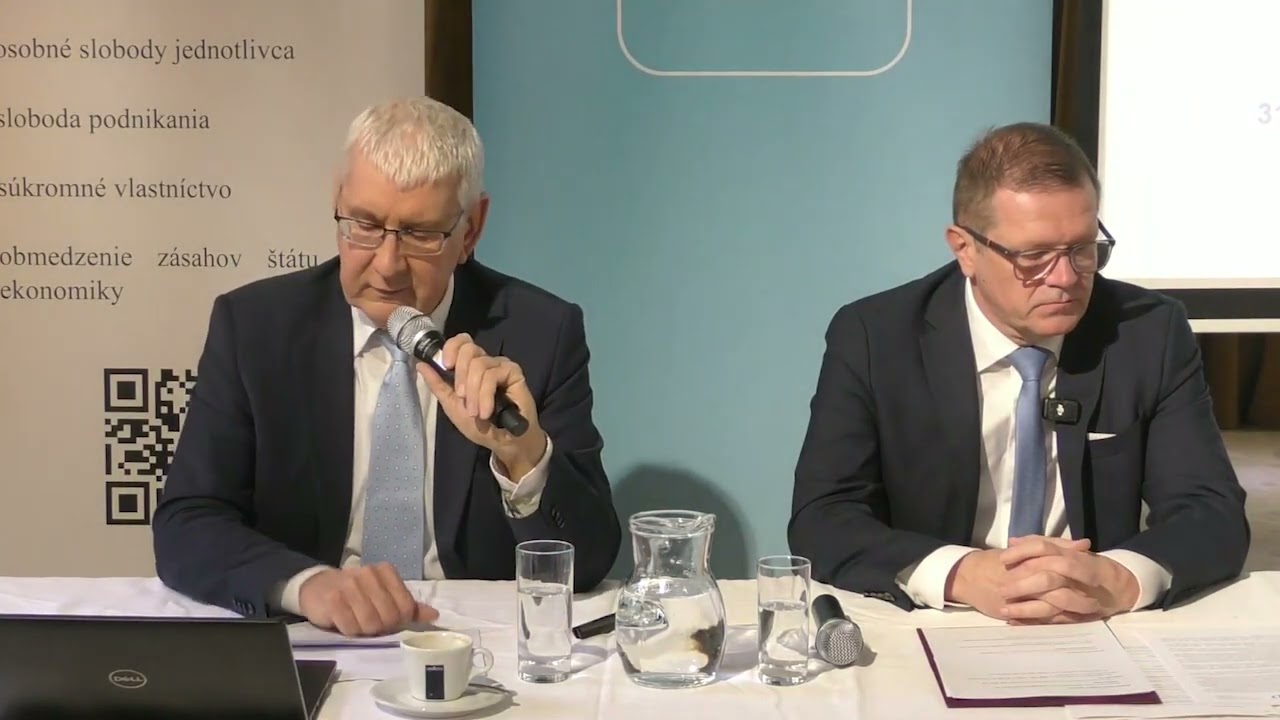 P. Kmec: SR sa nach&aacute;dza v pasci stredn&eacute;ho pr&iacute;jmu, v&yacute;chodiskom je digitaliz&aacute;cia