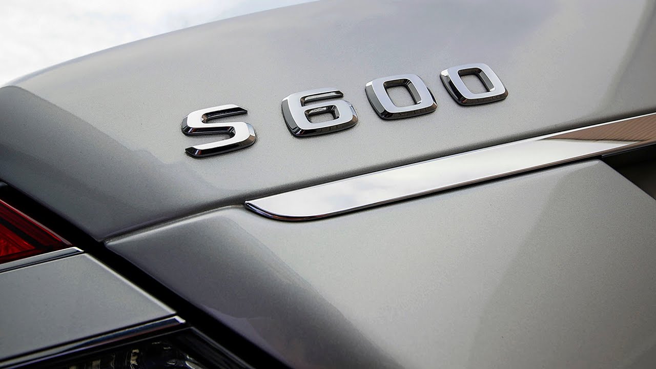 w221 Mercedes-Benz S600 long-wheelbase S-class with a V12 engine, 2007