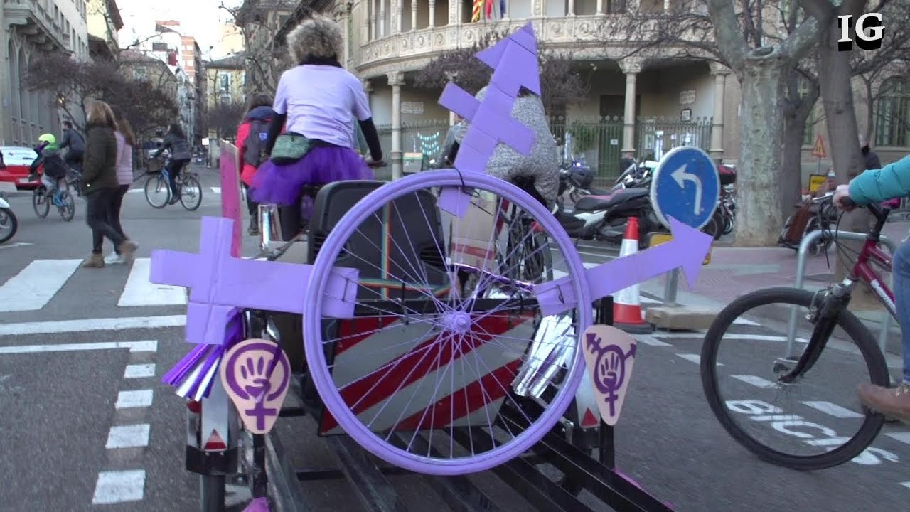 Día Internacional de la Mujer Zaragoza 2022 bicicletada