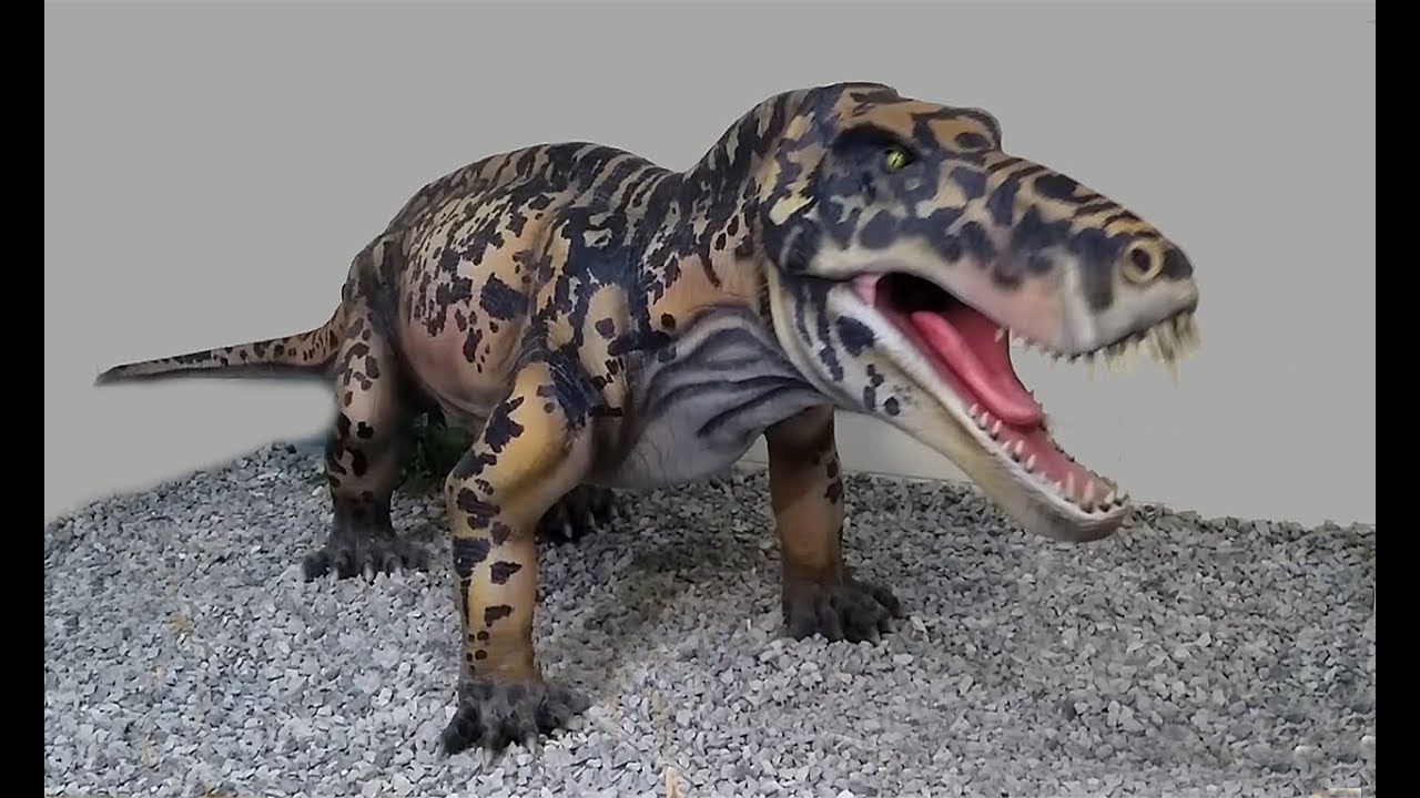 Permian Reptiles - Titanophoneus sp. and Estemmenosuchus sp.