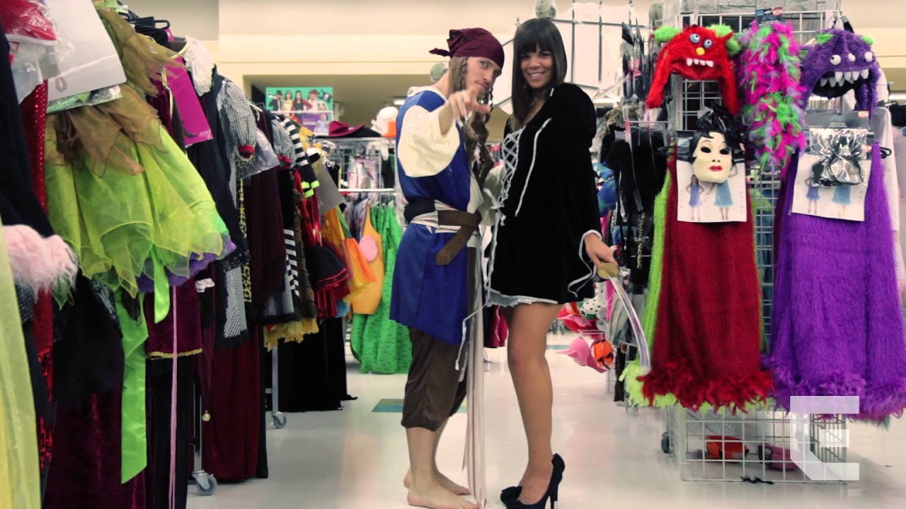 Popular Couple's Costumes