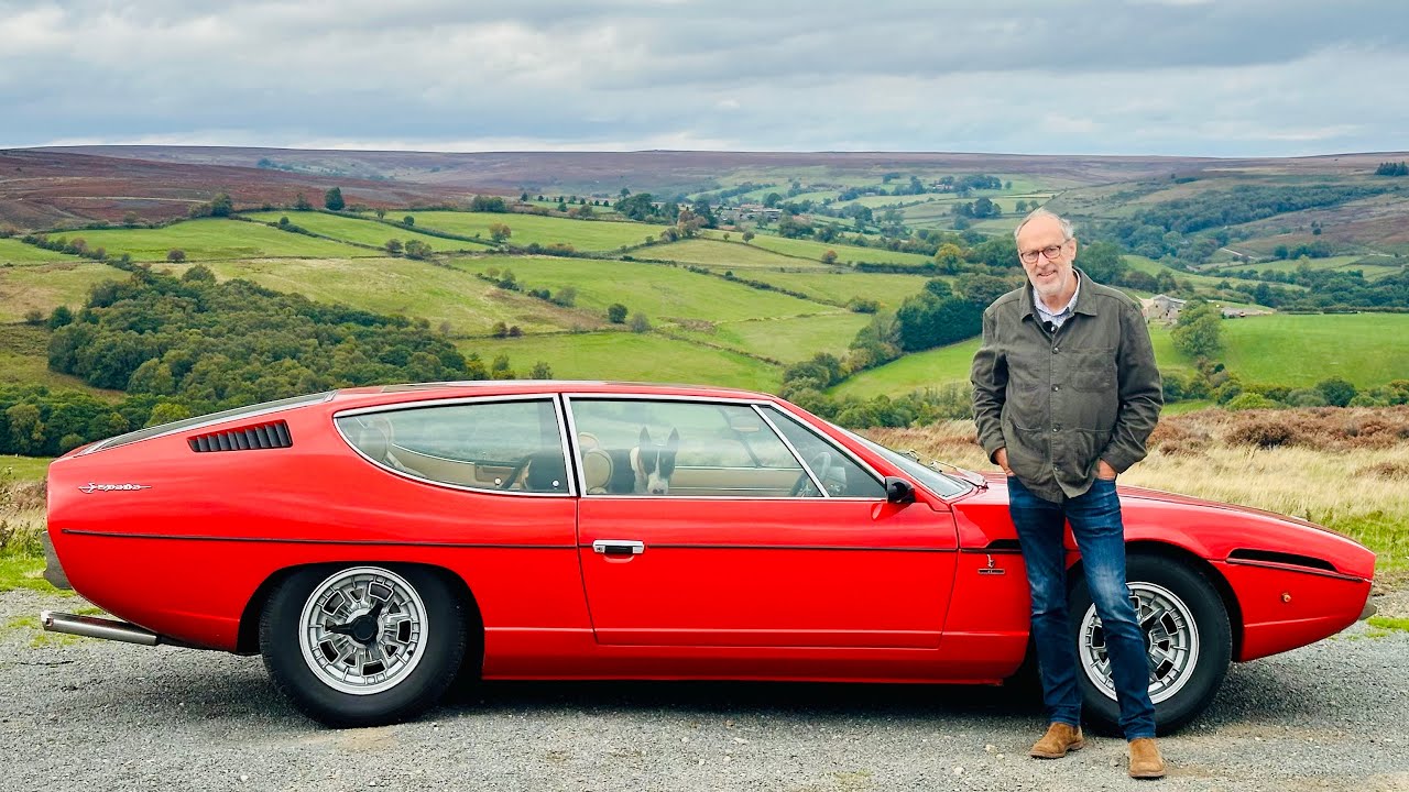 Lamborghini Espada, способная мчаться со скоростью 150 миль в час, была создана для того, чтобы м...