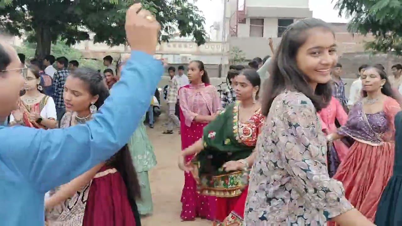 શ્રી સંસ્કાર વિદ્યાલય, લક્ષ્મીપુરા, પાલનપુર ”નવરાત્રી ” મહોત્સવ -૨૦૨૫