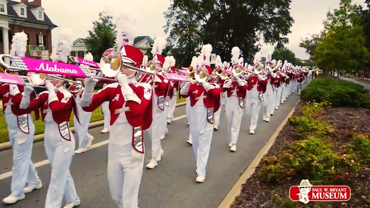 University of Alabama Homecoming Parade - 2023