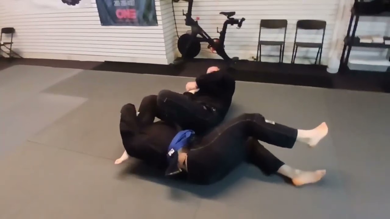 C4 - Big Step Armbar 