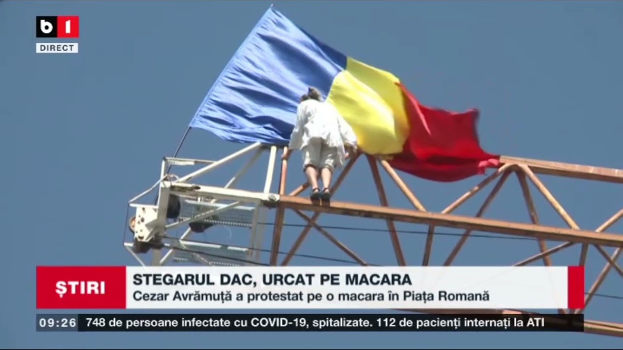 STEGARUL DAC, URCAT PE MACARA - CEZAR AVRAMUTA A PROTESTAT E O MACARA IN PIATA ROMANA_Stiri B1_16aug