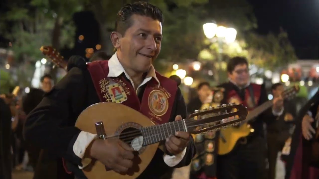 LOS TUNOS TROVADORES  - TUNA UNSAAC CUSCO