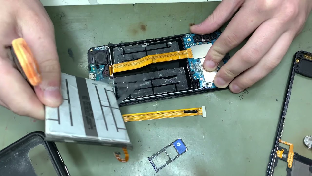 Замена аккумулятора на Samsung Galaxy A7(2018)