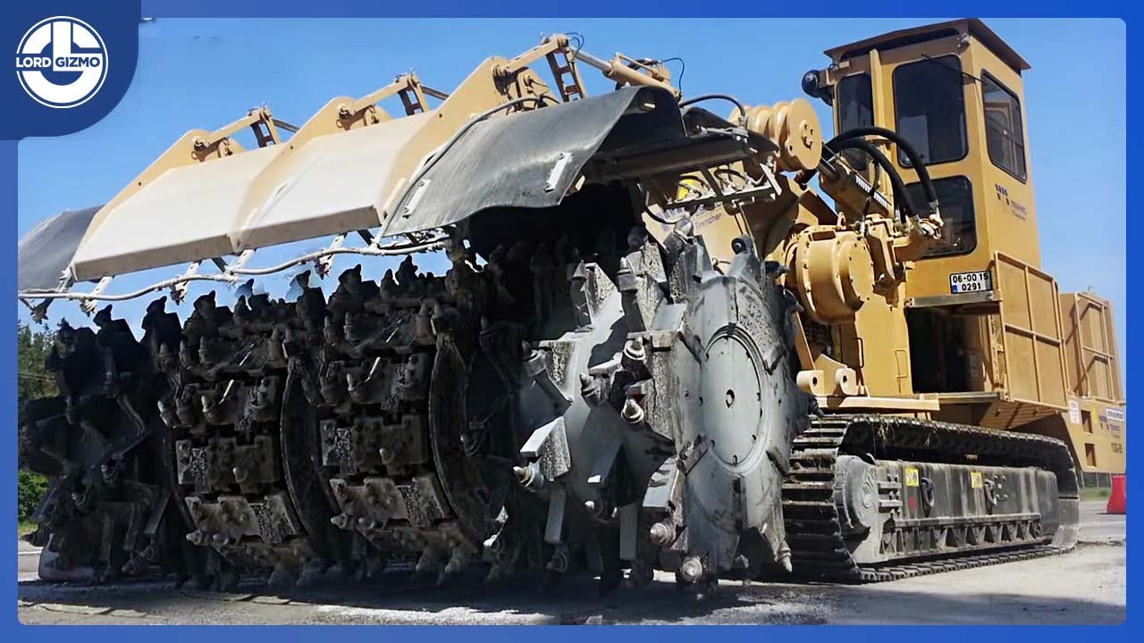 IMPRESSIVE & Powerful Road Construction Machines You Need To See  Ingenious Paving Technologies