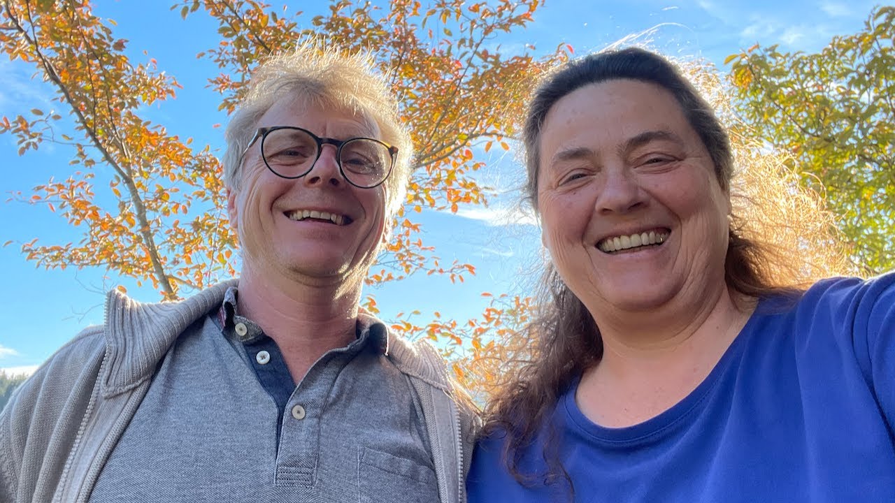 Livestream ‚Mantras und Lieder fürs Leben‘ am 28.10.22 mit Raimund Mauch und Iria Schärer