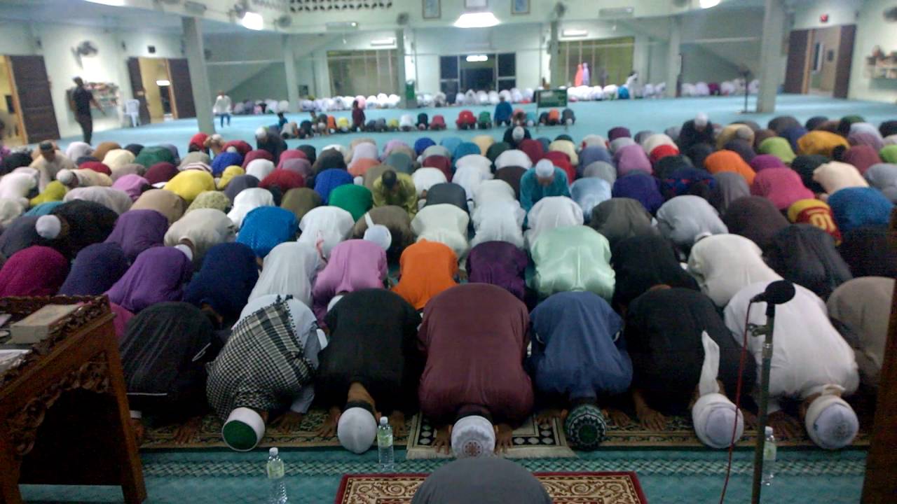 Solat Sunat Tarawih Masjid Nurul Amin Kampung Delek Klang 02.06.2016