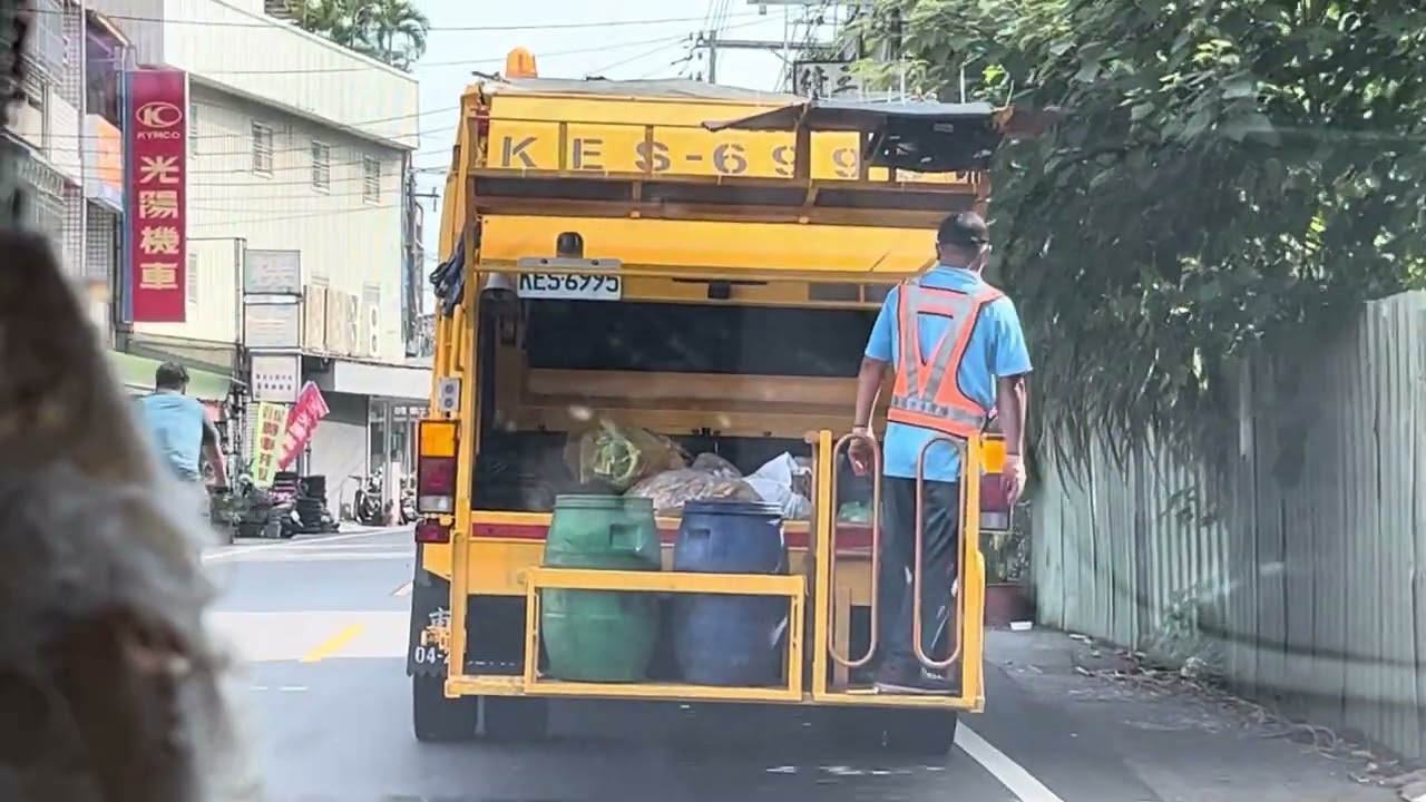 員林市垃圾車KES-6995回收車AAL-760￼