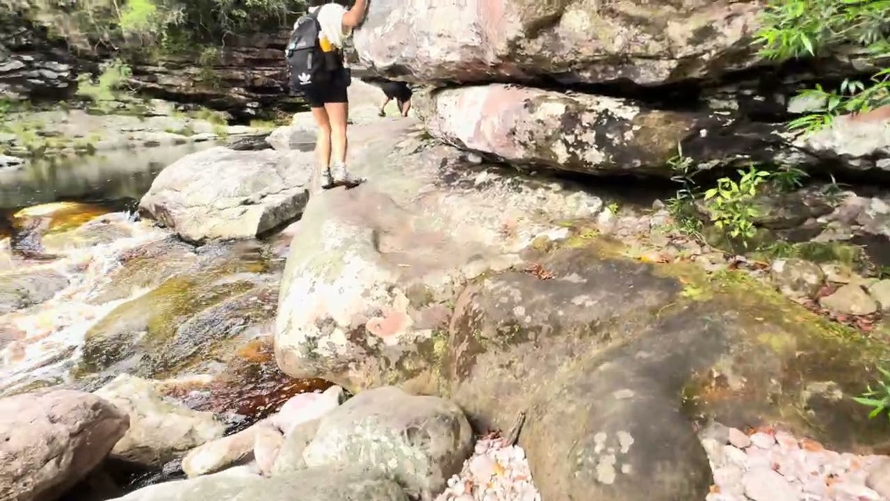 Trilha para cachoeira da fumacinha ibicoara Bahia Chapada Diamantina 