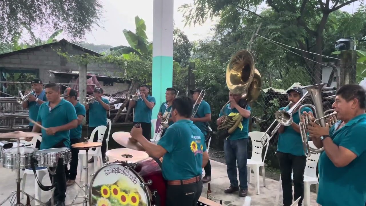 El último adiós - Banda Girasoles
