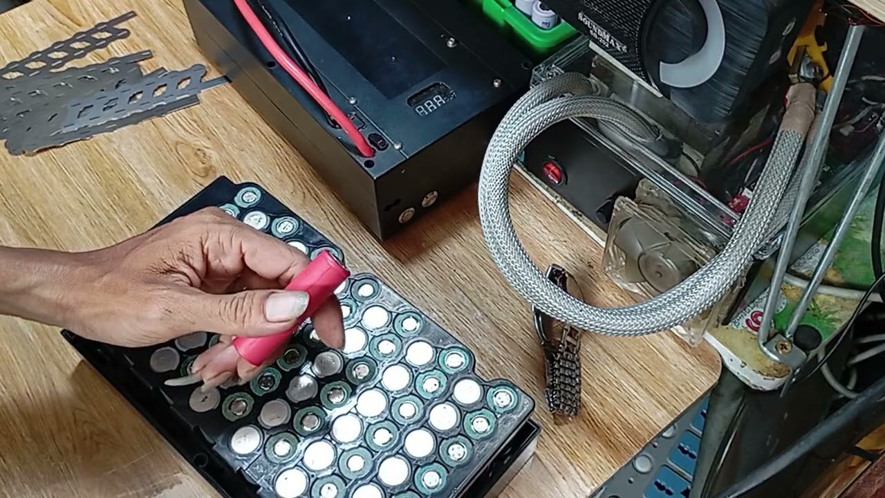 xe điện th&igrave; d&ugrave;ng pin lion hay lip4 tốt hơn | Huỳnh Tr&acirc;m